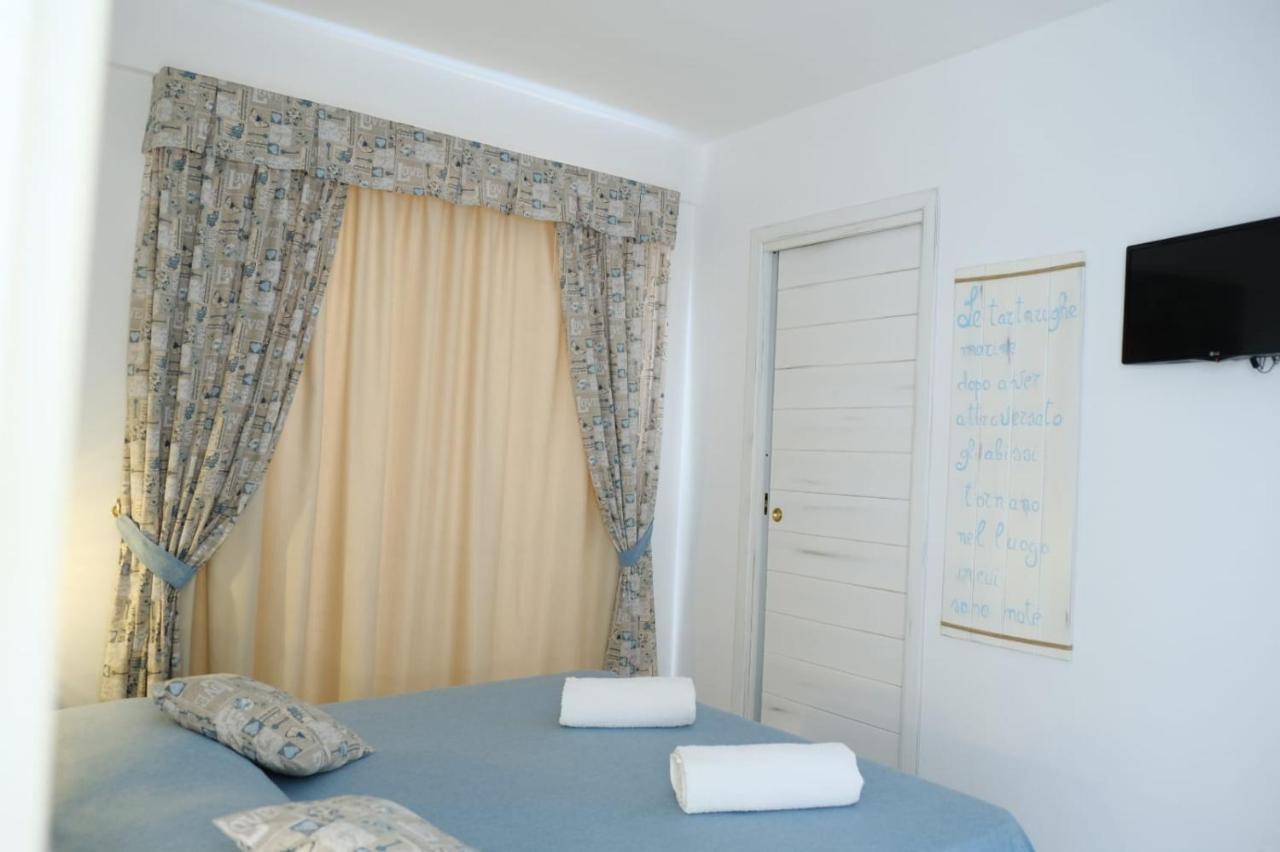 B&B Una Favola Di Mare Lampedusa Bagian luar foto